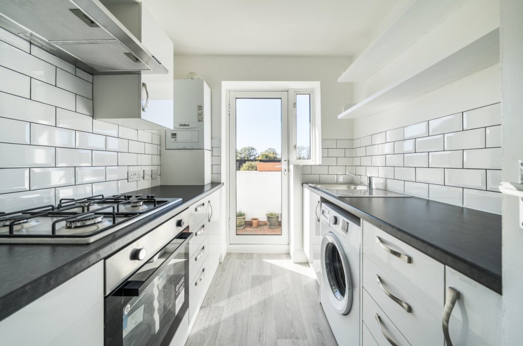 A bright and airy kitchen in a modern style